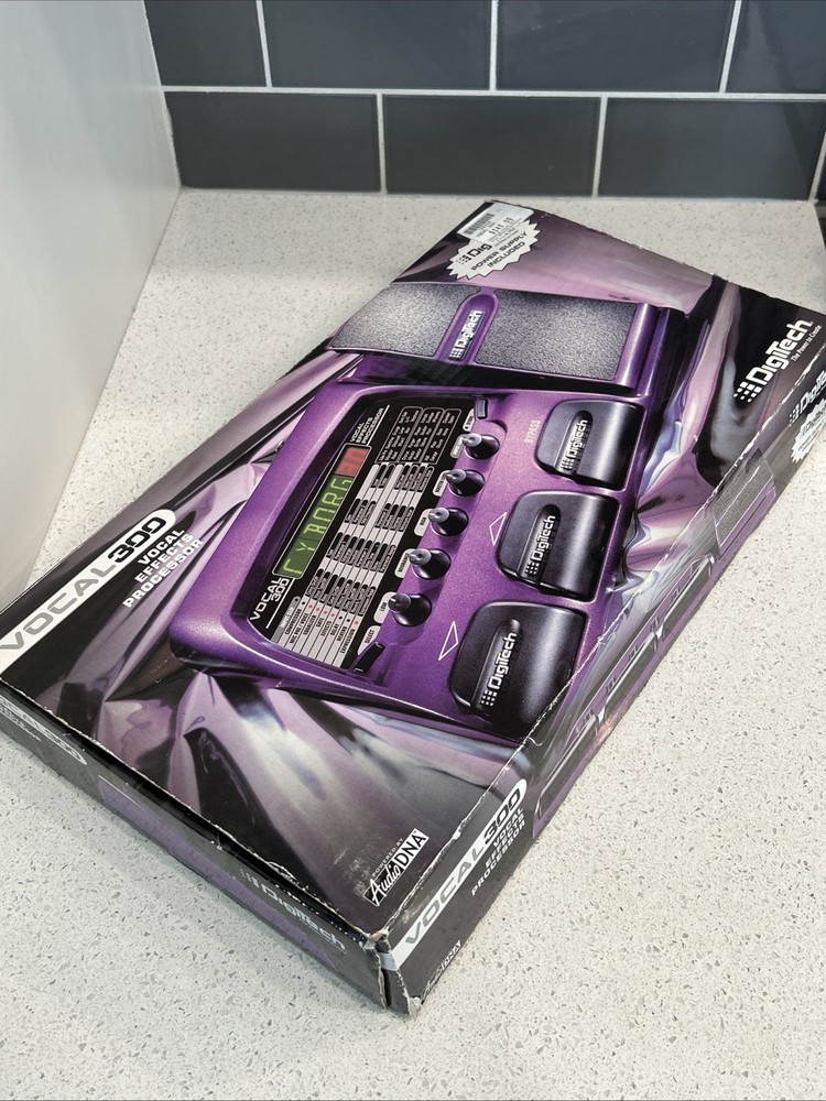 DigiTech Vocal 300 Vocal Multi-Effects Complete Box