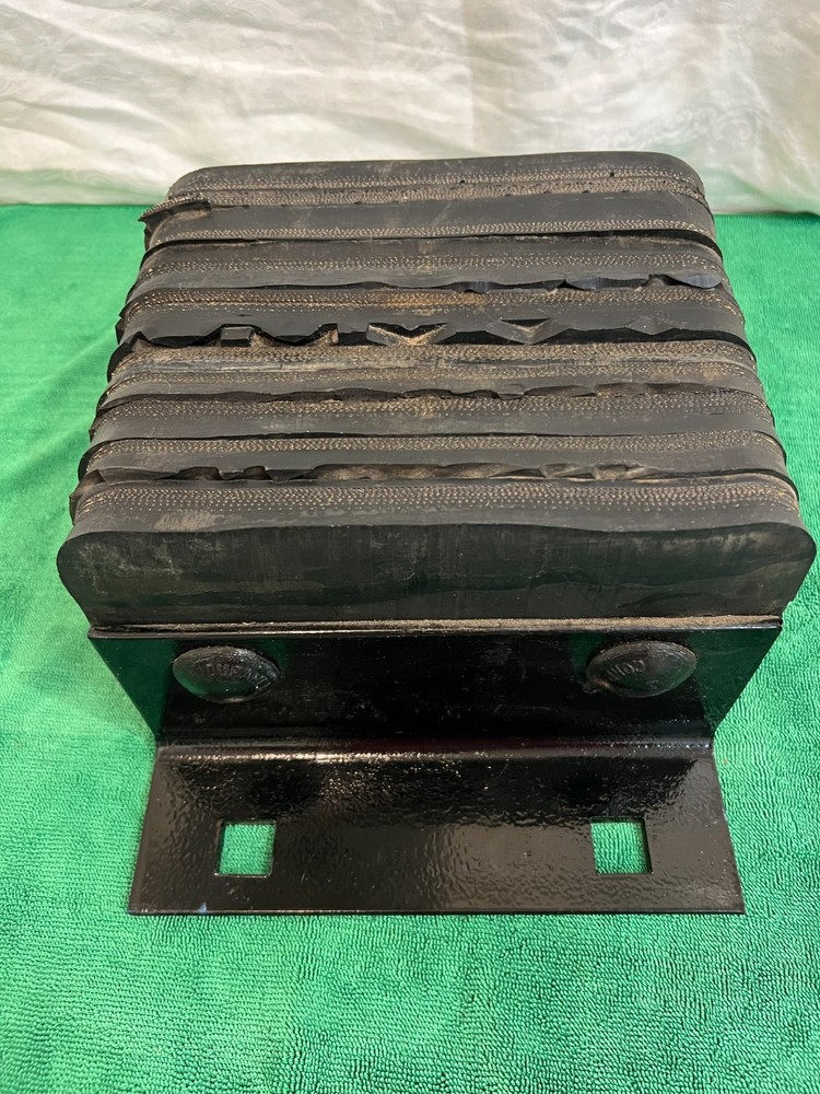 8" x 10" Laminated Rubber Dock Bumper