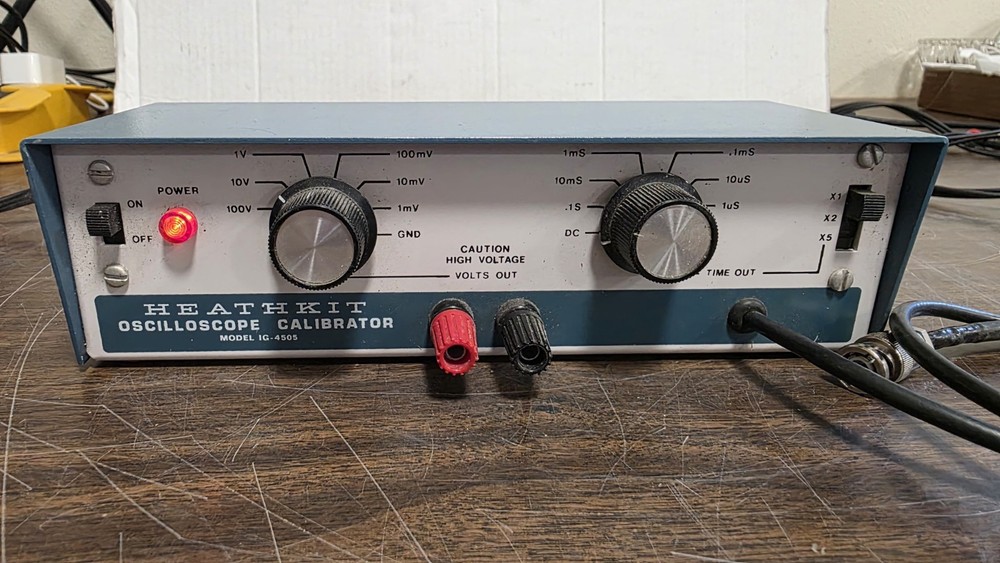 Heathkit IG-4505 Oscilloscope Calibrator