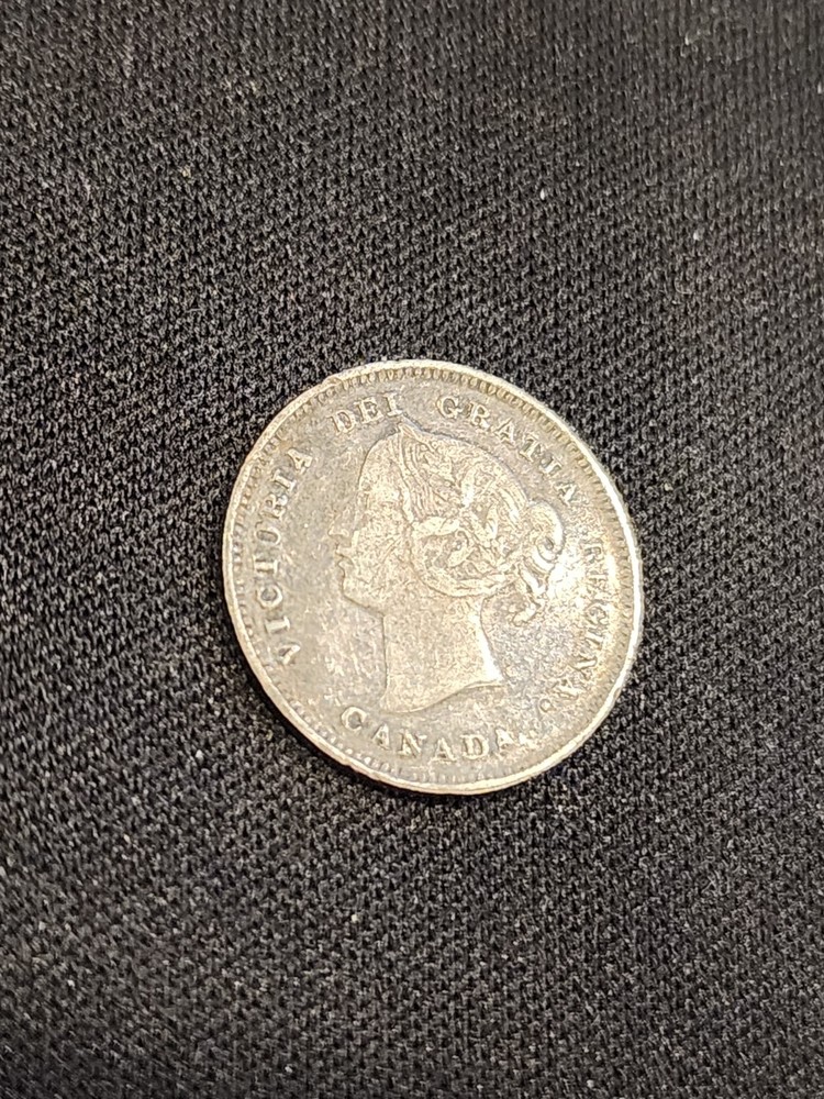 1900 Canada 5 Cents Round 0 Silver Coin