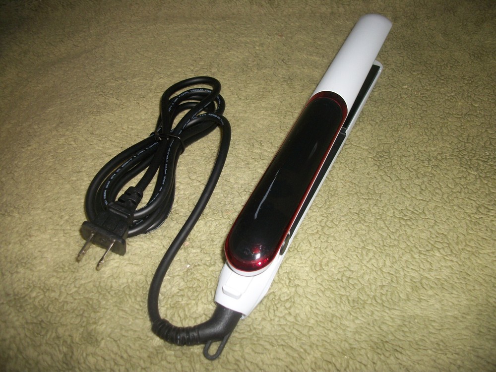 NEW PROFESSIONAL HAIR STAIGHTENER TEMPERATURE CONTROLLED DIGITAL DISPLAY