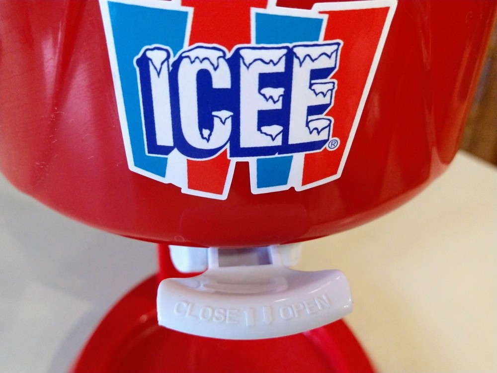 ICEE Slushie Slush Drink Maker Countertop Machine
