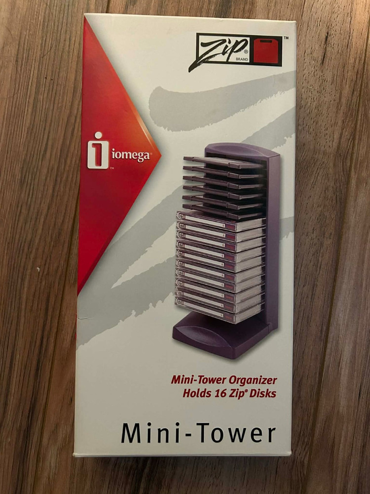 Iomega Mini-Tower Organizer Holds 16 Zip Disks