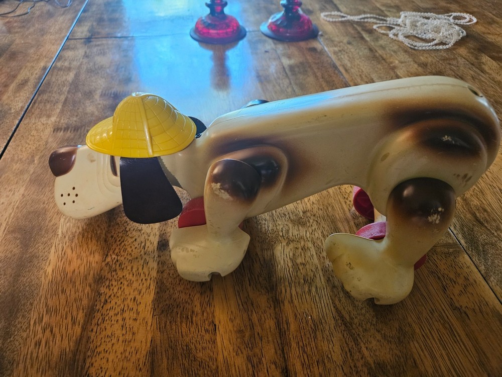 vintage 1070s hasbro dog pull toy