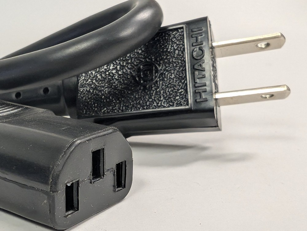 2 PIN AC PLUG to 3 PIN IEC FEMALE SOCKET