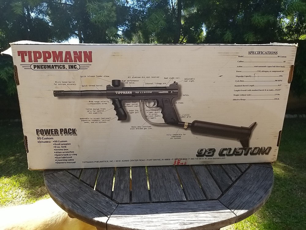 Tippmann 98 Custom Paintball Gun & Kit