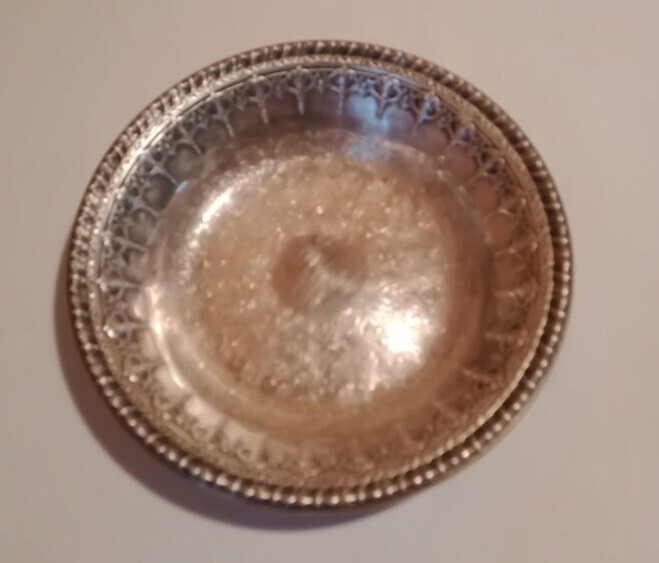 Vintage Reed & Barton Silver Plate 1302 Bowl