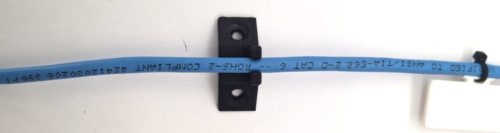 50 Pack Single Cable Mount Clips – Tight Space Stud Mount CAT6 Wire Holders