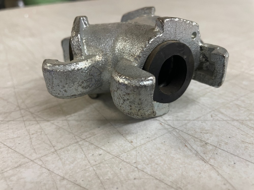 Universal Crowfoot Coupling - Triple Connection (SFTW00)