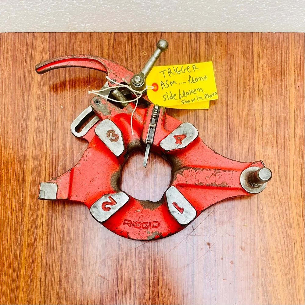 Ridgid Receding Die Head Pipe Threader/Threading Machine ¼"-2" #Broken