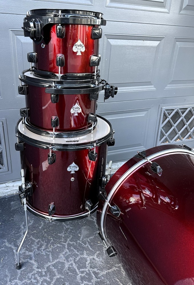ddrum Drum Set 4-piece Kit Shell Pack Diablo Red/ Black