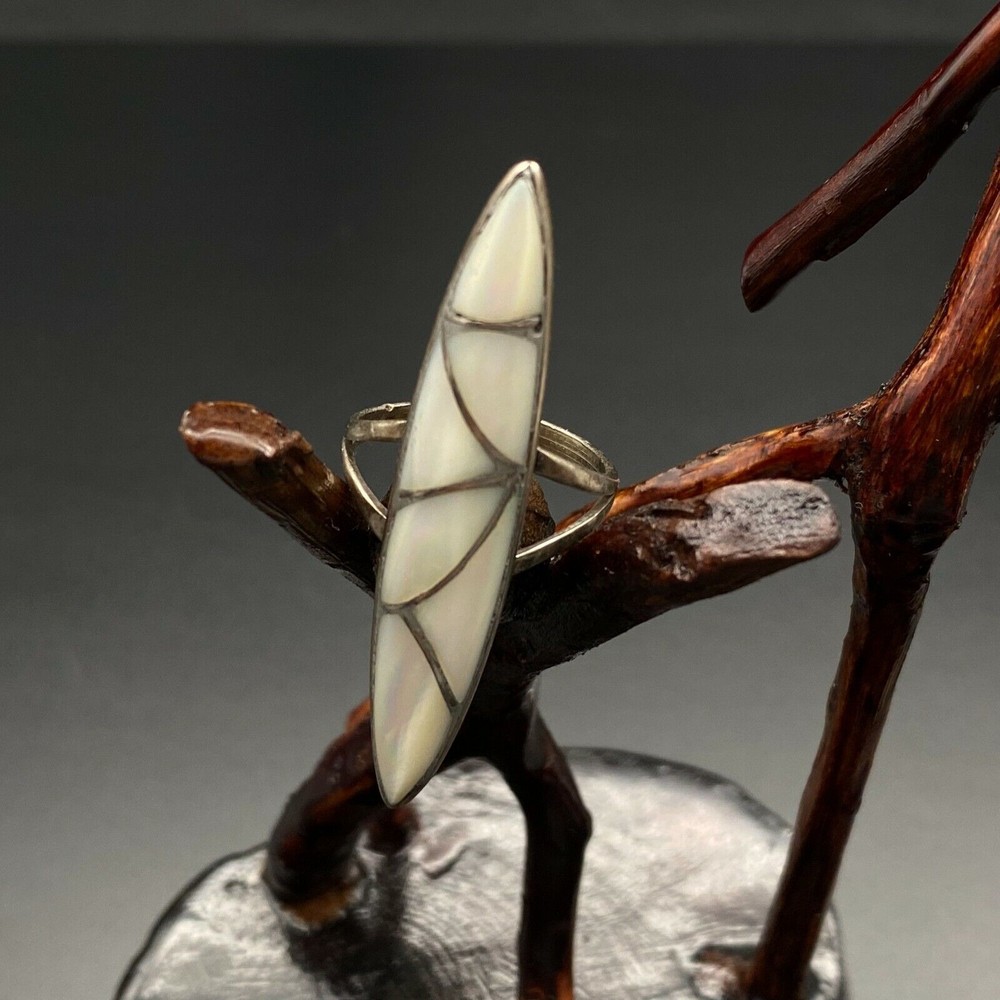 Vintage Zuni Native Silver MOP Inlay Ring Size 6.75