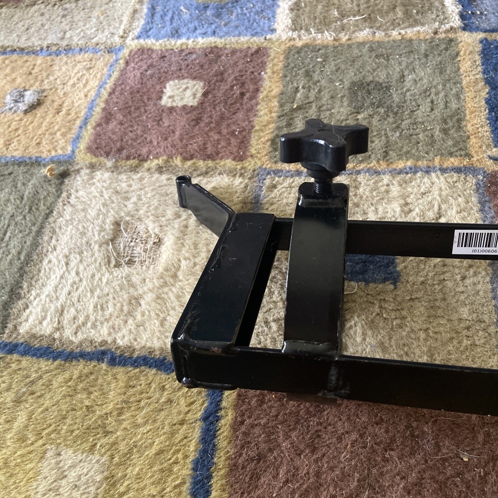 Oxygen Tank Holder adjustable metal