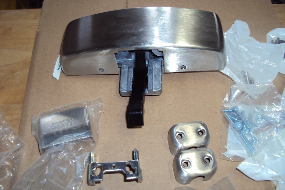 SARGENT 6824495333 Exit Device Replacement Chassis Assembly , RHR