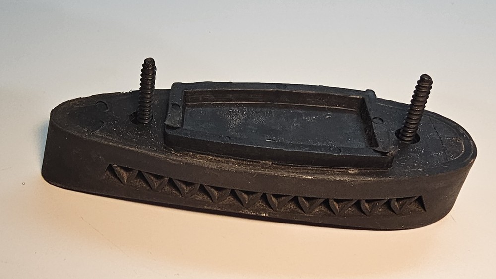 T/C Thompson Center System 1 Inline Muzzleloader Buttpad W/ Screws (A)