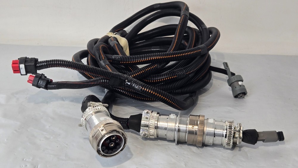 SW-08 BLUE RIVER TECHNOLOGY WITH CABLES