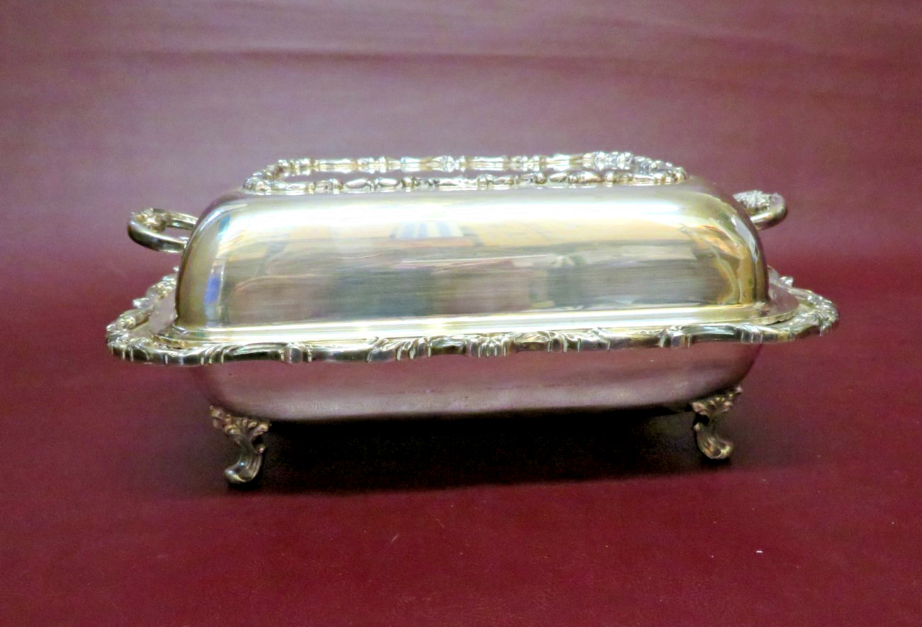 Vintage International Orleans Silverplate Rectangle Covered Vegetable Dish #5753