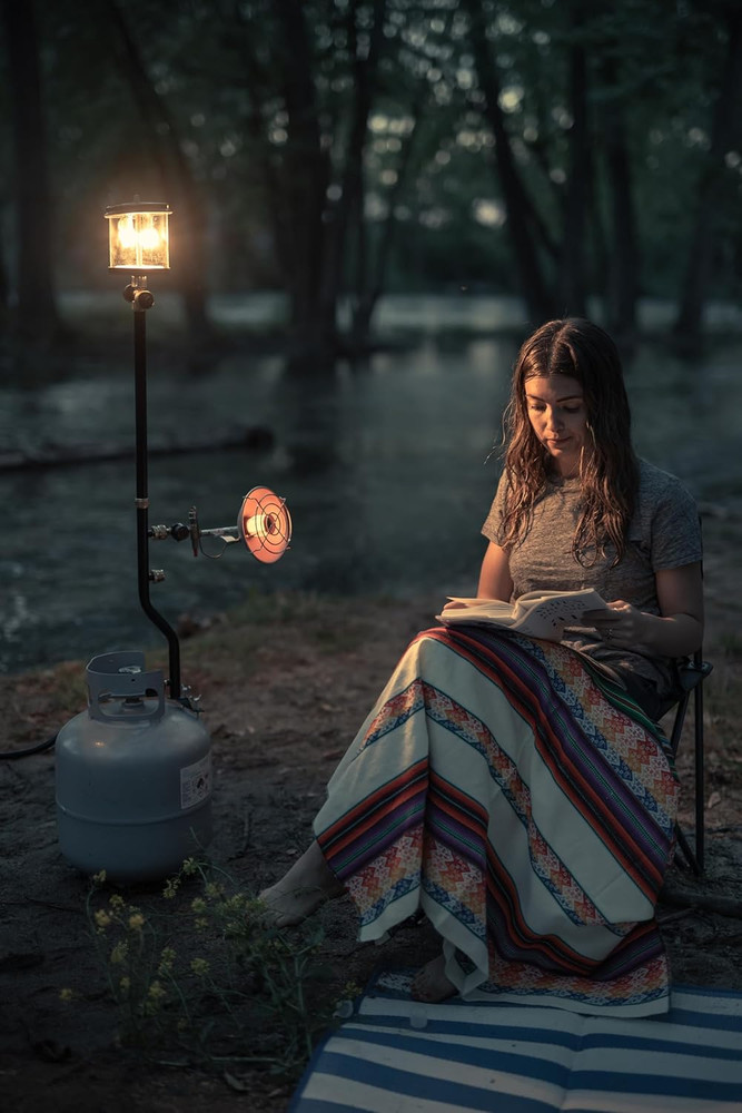 3 Outlet Distribution Post