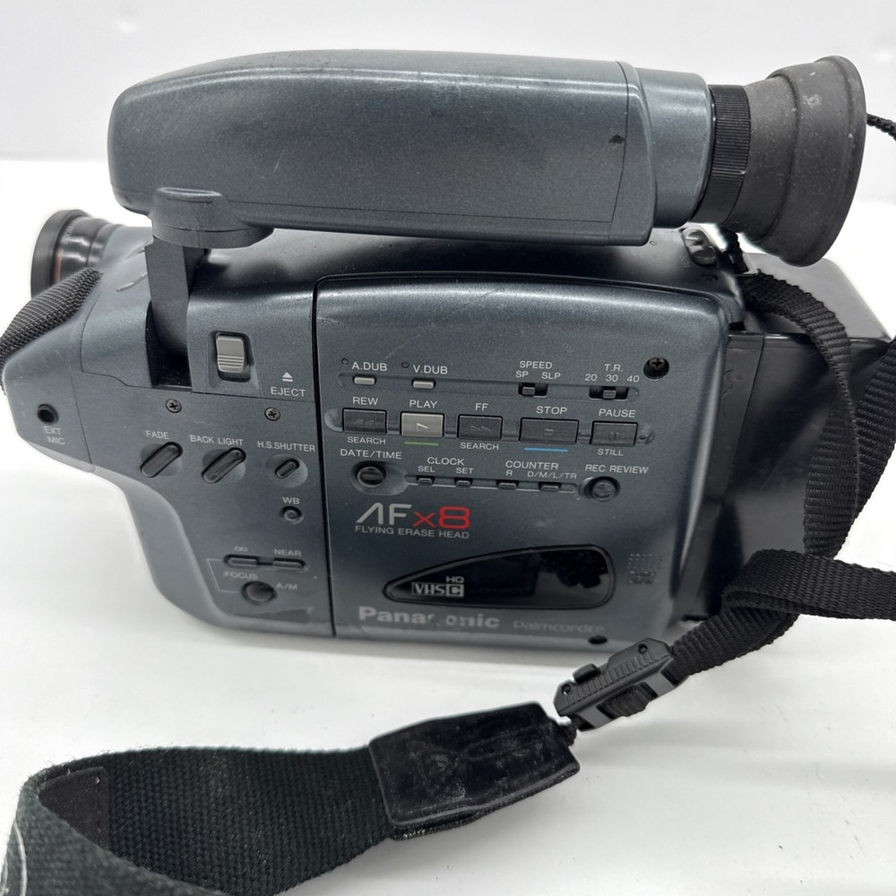 Panasonic Palmcorder PV-19D Untested For Parts