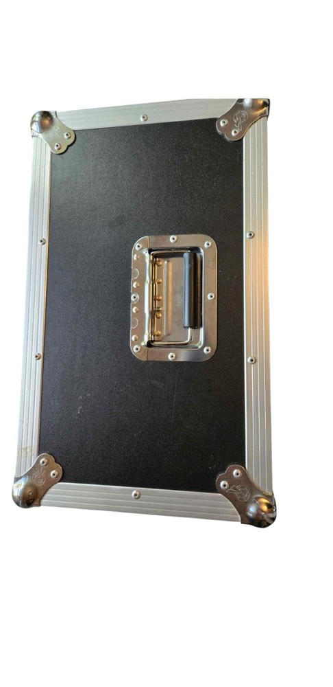 Denon DJ mc3000 professional DJ mixer with case