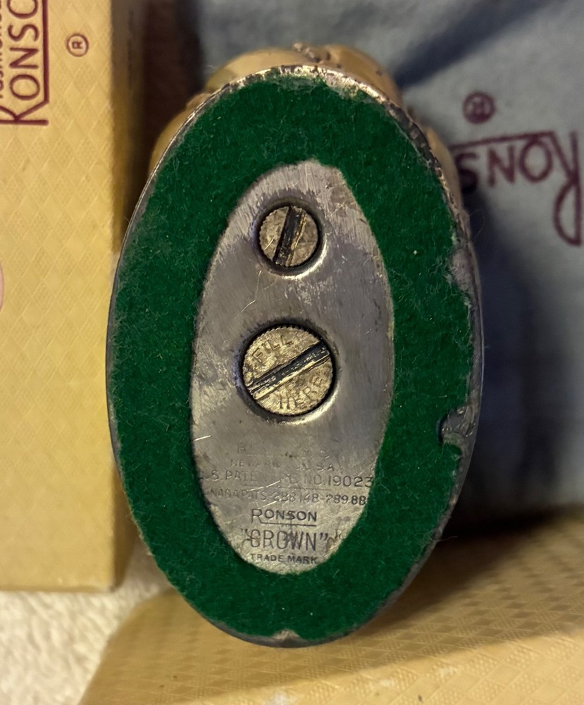 VINTAGE RONSON GEORGIAN LIGHTER WITH BOX-BAG+++