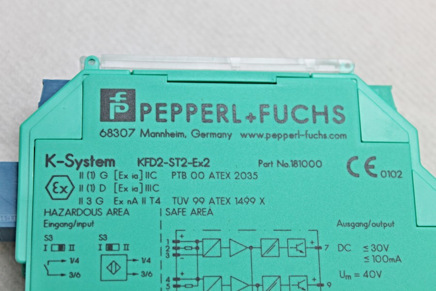 Pepperl + Fuchs KFD2-ST2-Ex2 181000 Isolating Switch Amplifier -Original Packaging/Unused-