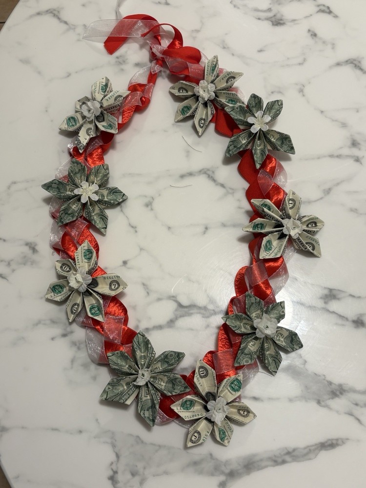 Graduation Money Leis