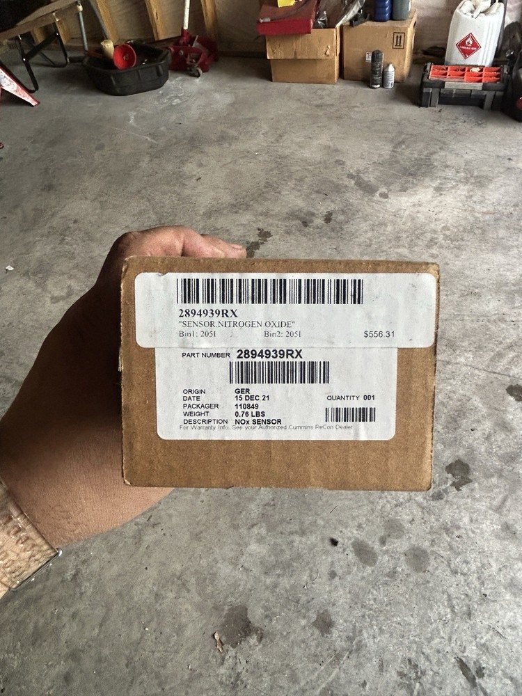 New Cummins NOX Sensor ISB/ ISX Exhaust/ Emissions Sensor