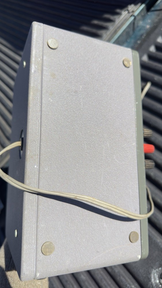 Vintage Heathkit Condenser Checker POWERS ON NOT TESTED