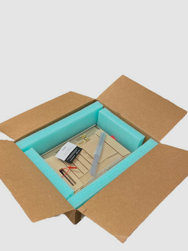 HIDDIN Small Clear View Pet Crate With Golden Latch