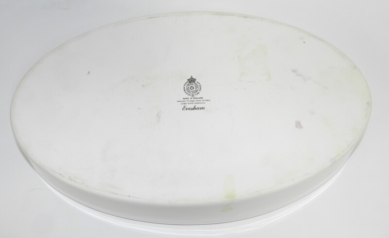 2 Vintage Royal Worcester Evesham Oval Baker Dishes