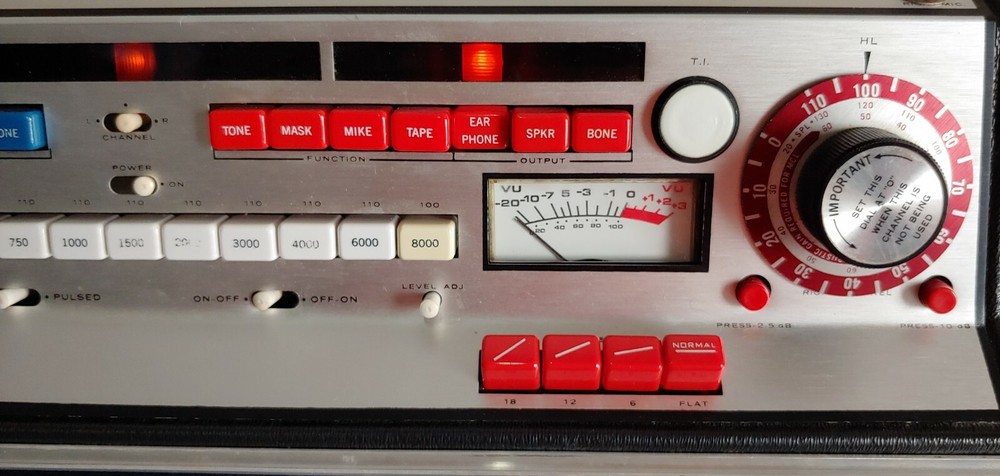Qualitone Acoustic Appraiser Audiometer