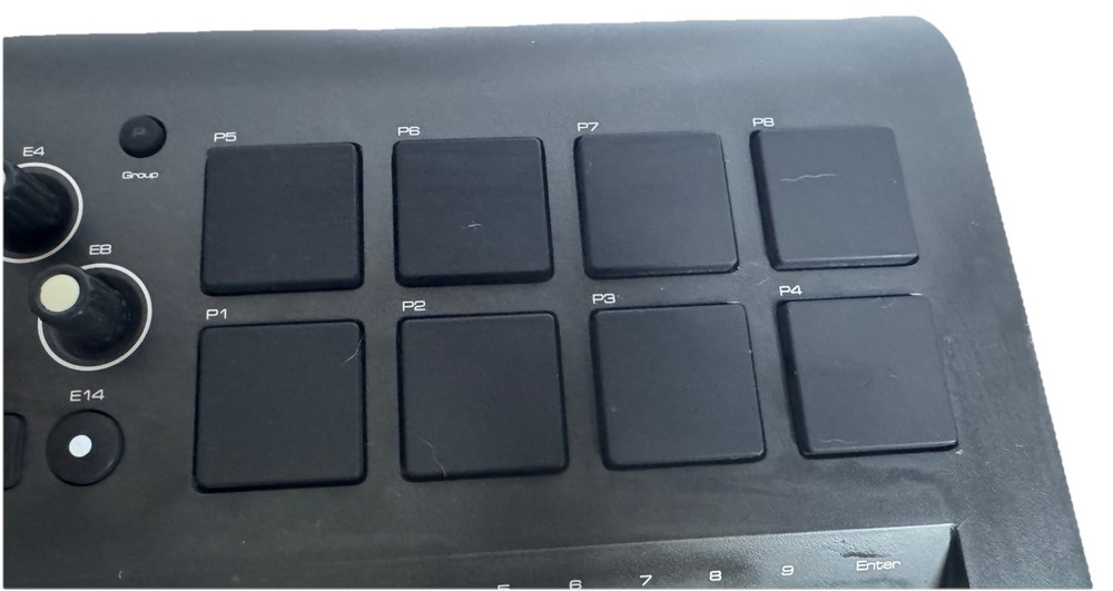 M-Audio Axiom 25 USB MIDI Keyboard Controller Pads Knobs Tested Working