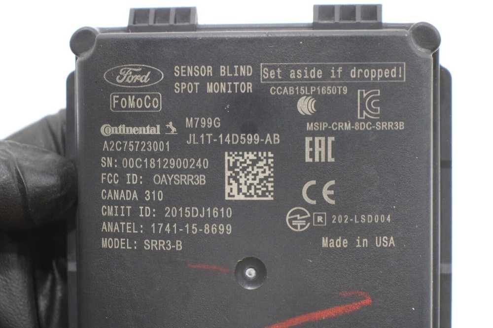 LINCOLN NAVIGATOR REAR LEFT OR RIGHT BLIND SPOT RADAR SENSOR MODULE OEM 2018-21