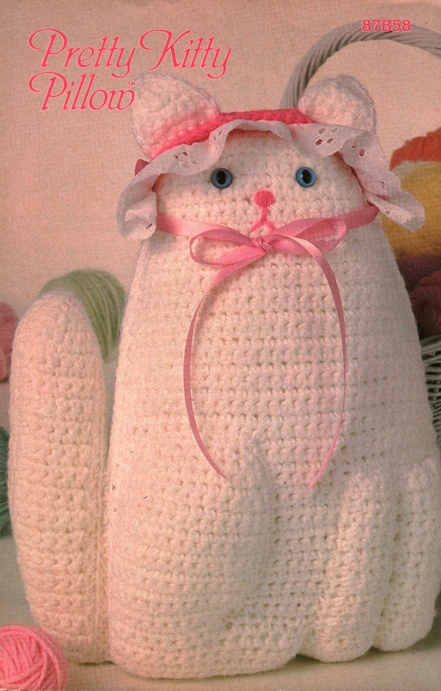 Pretty Kitty Pillow | Annie's Pattern Club 87B58