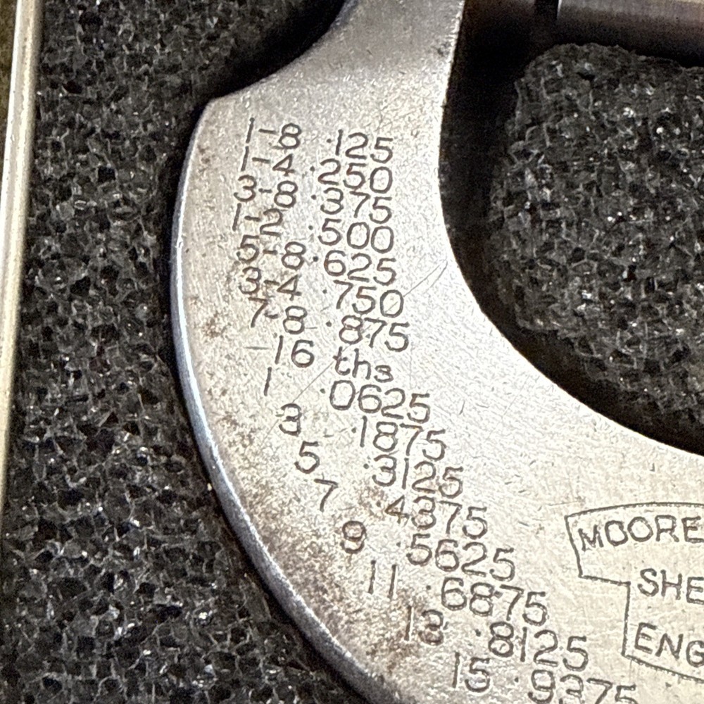English Made Moore & Wright 0-1" Micrometer w/ Case Vintage