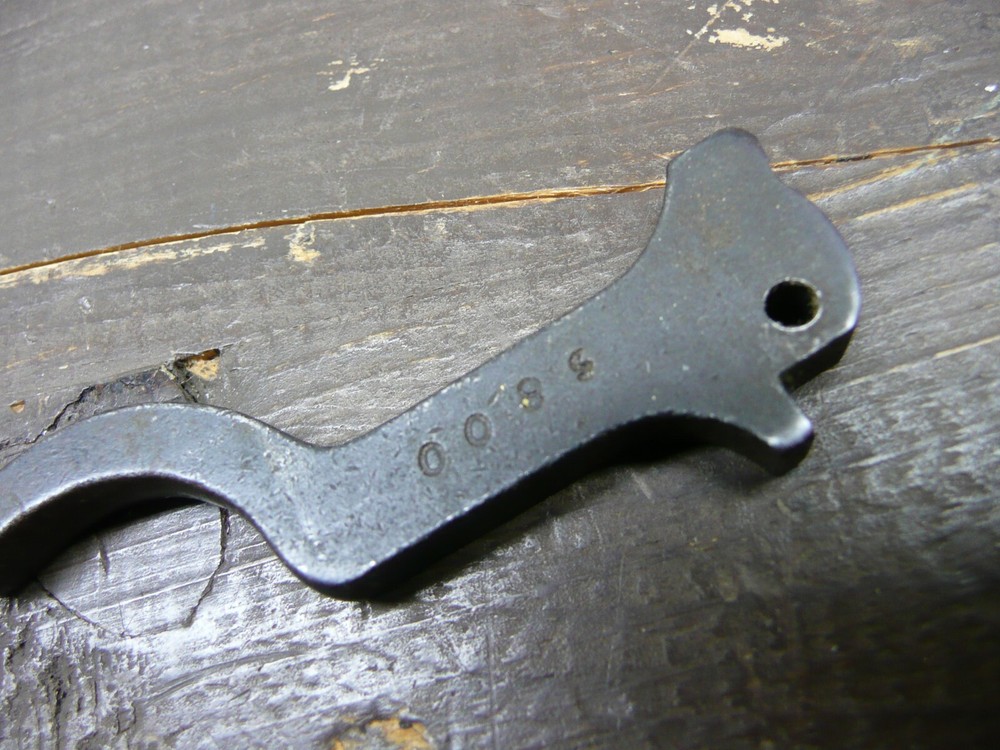 Japanese Type 38 Trigger, Original (1215-1)