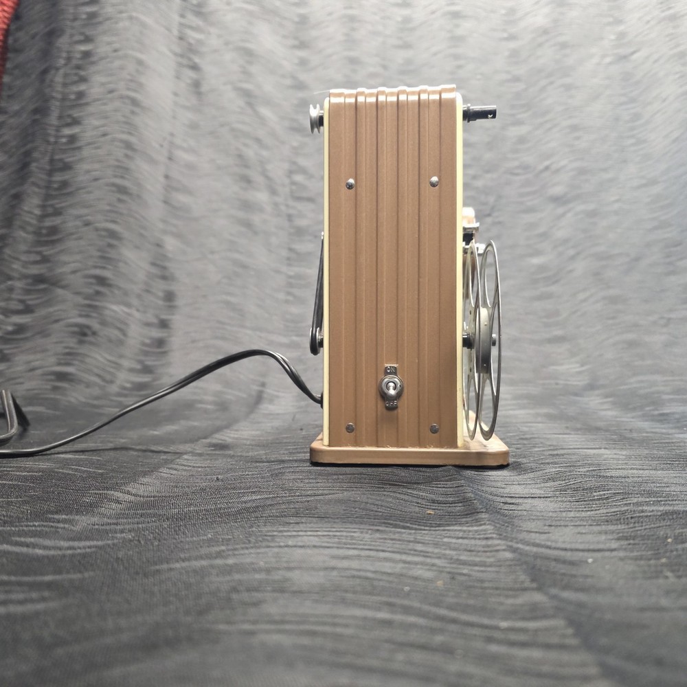 Brumberger Thunderbird 8mm Projector