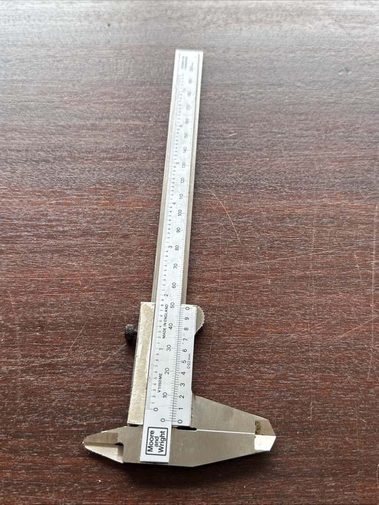 Moore And Wright V1150 ME vernier caliper MADE IN ENGLAND 6"