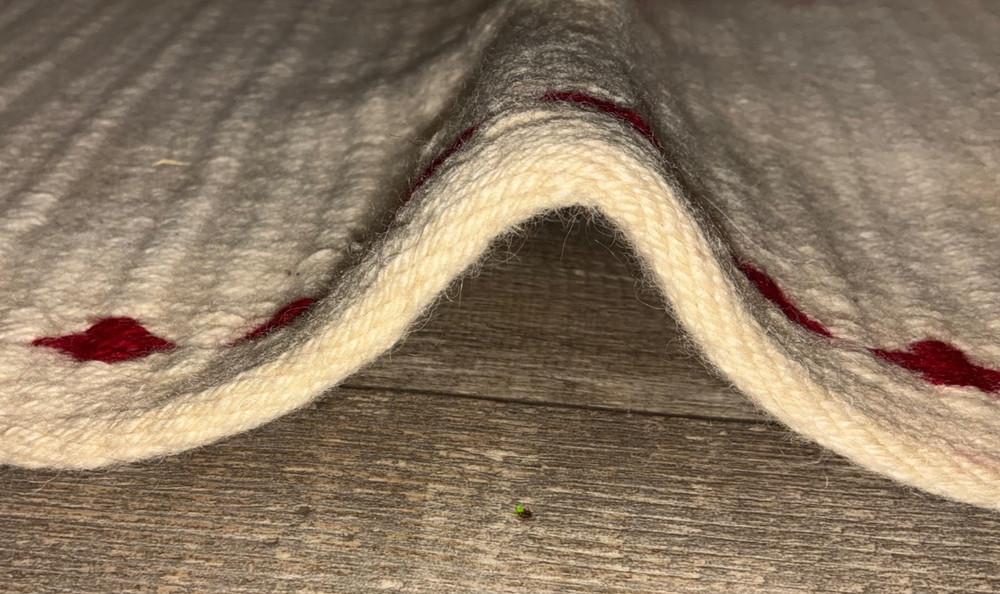 HEAVY RED /WHITE / BLUE WOOL SADDLE BLANKET 32'' X 37''