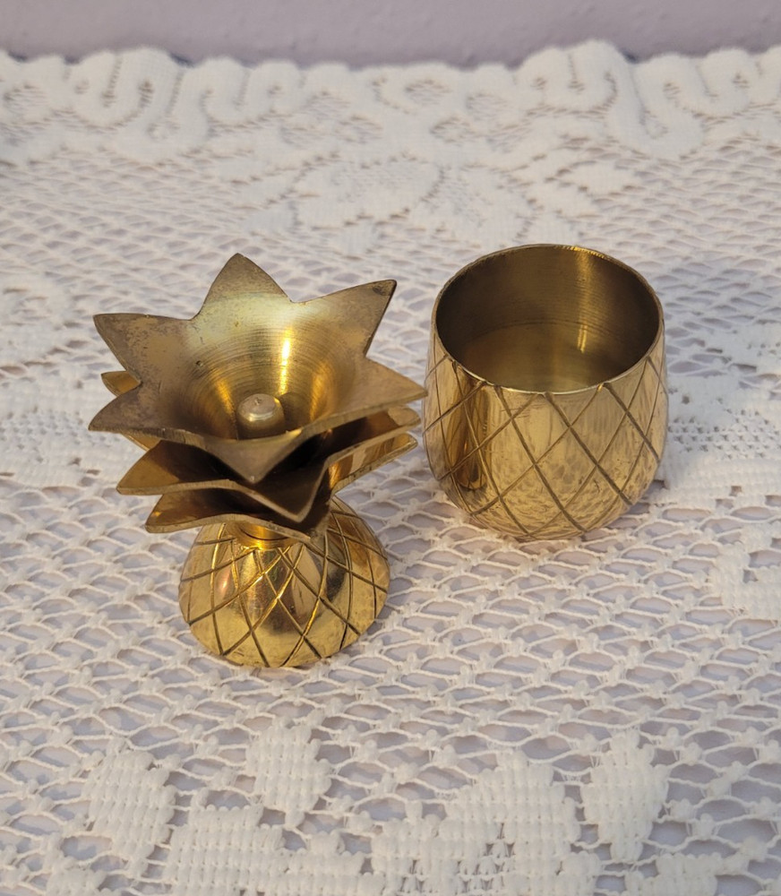 Brass Pineapple Crown Lid Trinket Box 4"