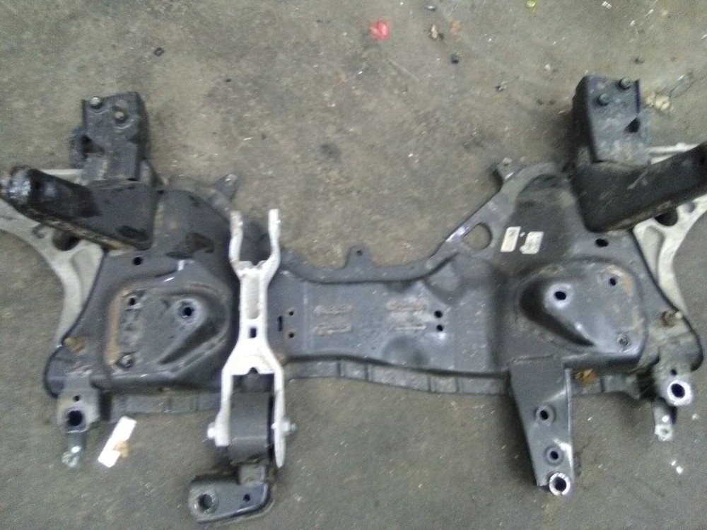 19-23 Jeep Cherokee Crossmember/K-Frame Front 2.0 Liter