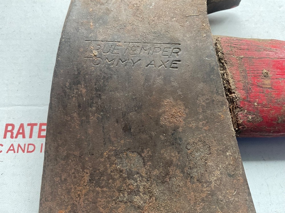 TRUE TEMPER TOMMY AXE with Nail Puller