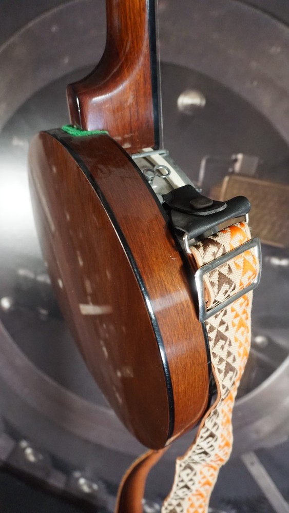 Crestline 5-String Banjo w/ Chipboard Case