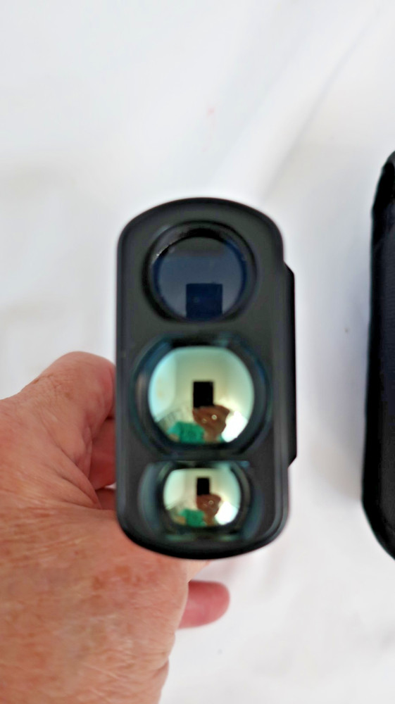 MG600S RANGEFINDER W/CASE TESTED