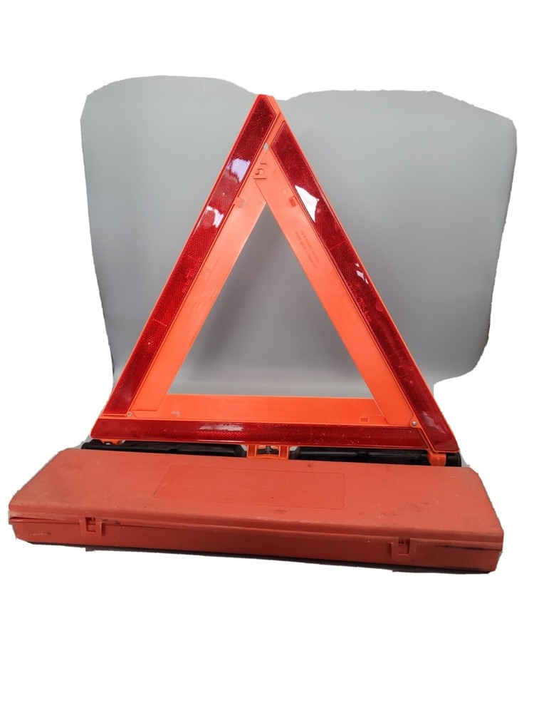 Signal-Stat Reflective Warning Triangle Safety Emergency Kit