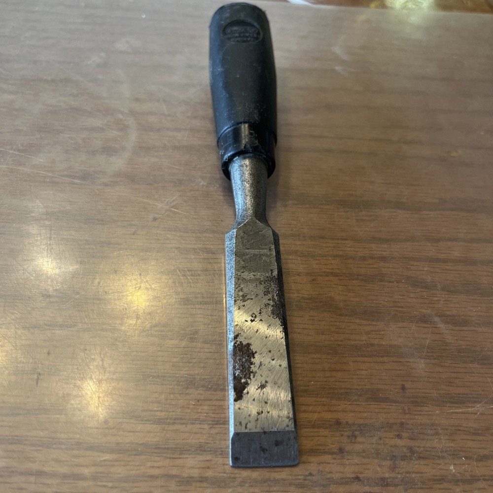 Stanley 3/4” Wood Chisel With Plastic Handle Good Shape