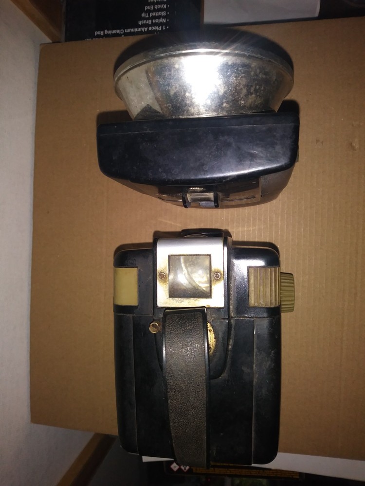 Kodak Brownie Hawkeye Flash & Starflash - Untested