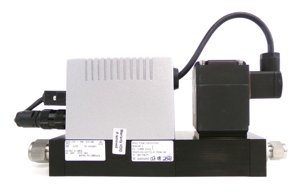 Burkert 8626 MFC Mass Flow Controller 100 SLPM O2 Oxygen New Surplus