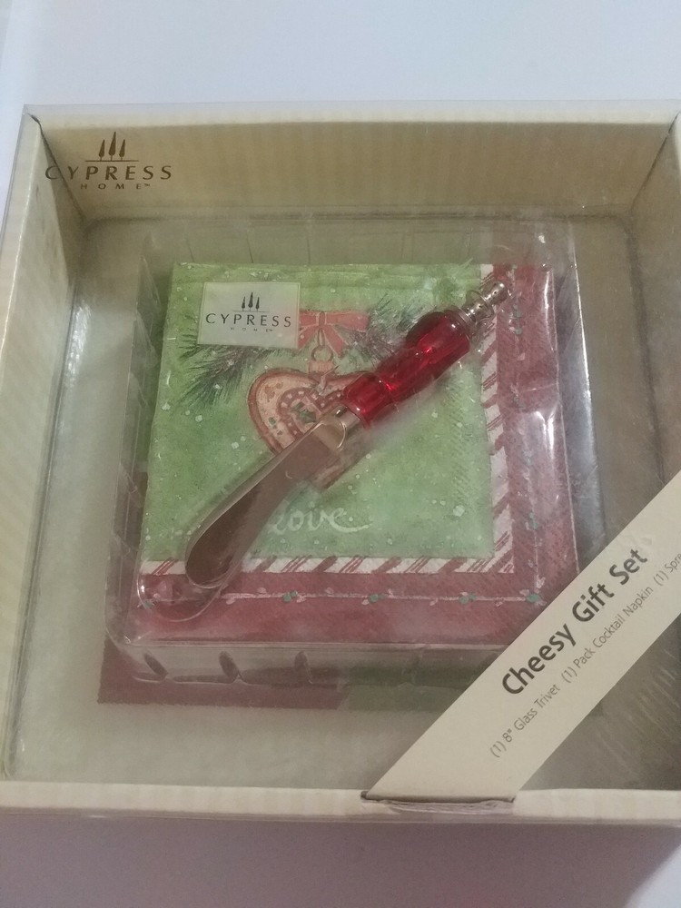 Cheese trivet and spreader gift set